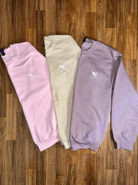 LE- Spring Fling Crew Neck